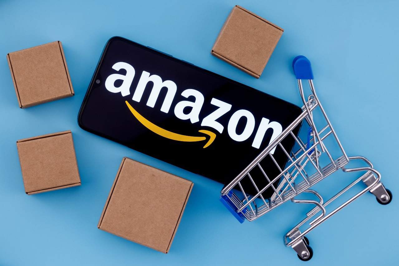 Amazon, Yeni Alışveriş Asistanı Rufus’u Piyasaya Sürdü