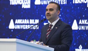 Bakan Kacır: Yatırım Taahhütlü Avans Kredisi ile Uzun Vadeli Kredi Kapısı Aralandı