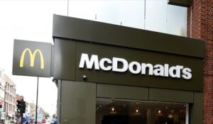 McDonald’s’ın Karı, Orta Doğu’daki Çatışmaların Etkisiyle Beklentilerin Altında