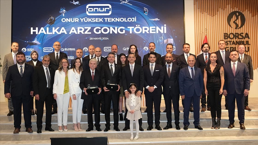 Borsa İstanbul’un Gongu Onur’a Çaldı