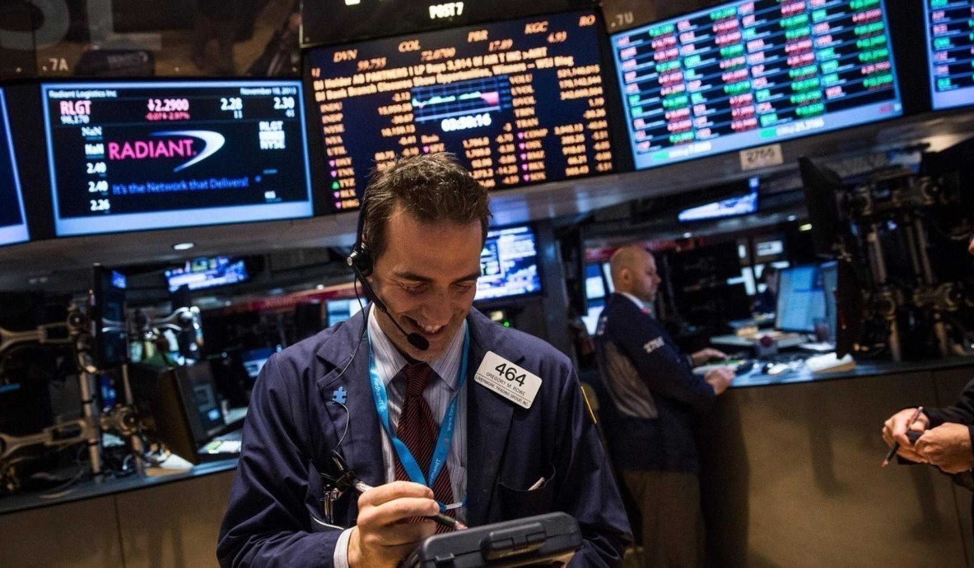 Dow Jones Sanayi Endeksi 40.000 Seviyesini Aştı