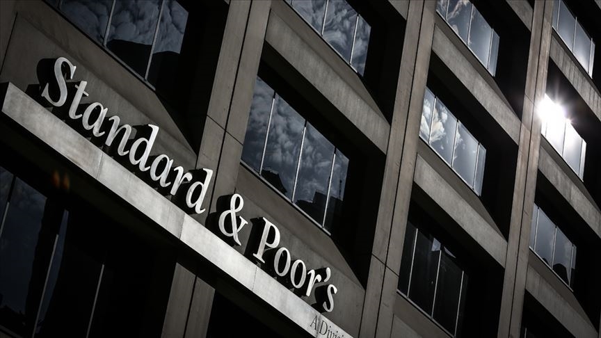 S&P, Türkiye’de Kredi Notunu Yükseltti: İyileşen Ekonomi ve Reformlar Belirleyici Oldu