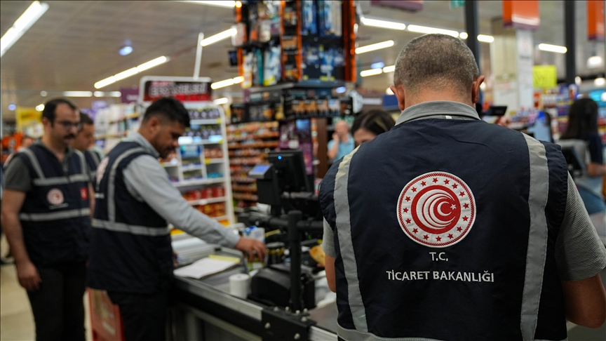 Ticaret Bakanlığı Ekipleri, 4 İlde Marketlerde Fiyat ve Etiket Operasyonu